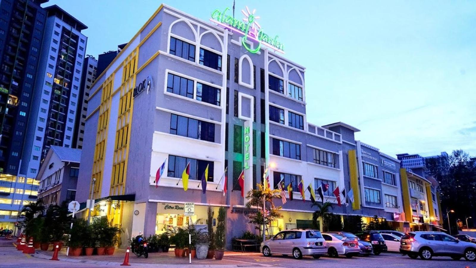Alami Garden Hotel Shah Alam Esterno foto